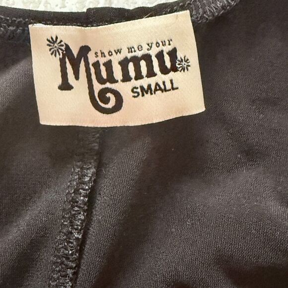 Show Me Your Mumu Black V Neck Short Sleeve Stretch Fitted Bodysuit Top Sz S - Picture 3 of 10